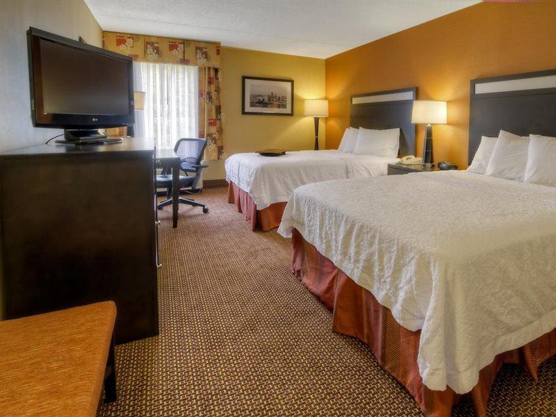 Hampton Inn Pittsburgh/ווסט מיפלין מראה חיצוני תמונה