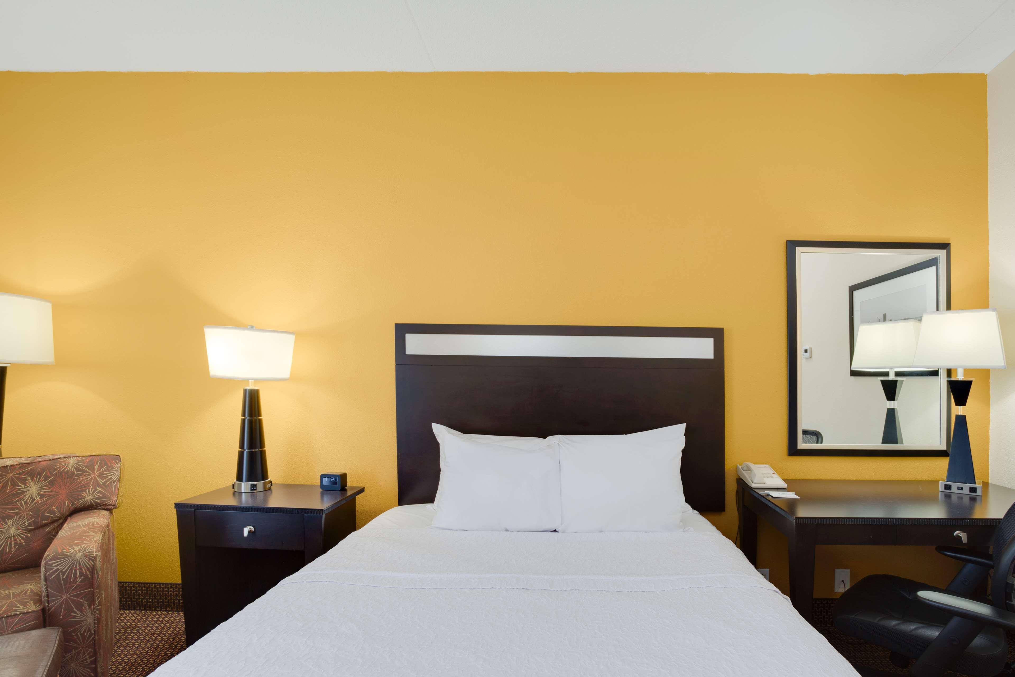 Hampton Inn Pittsburgh/ווסט מיפלין מראה חיצוני תמונה