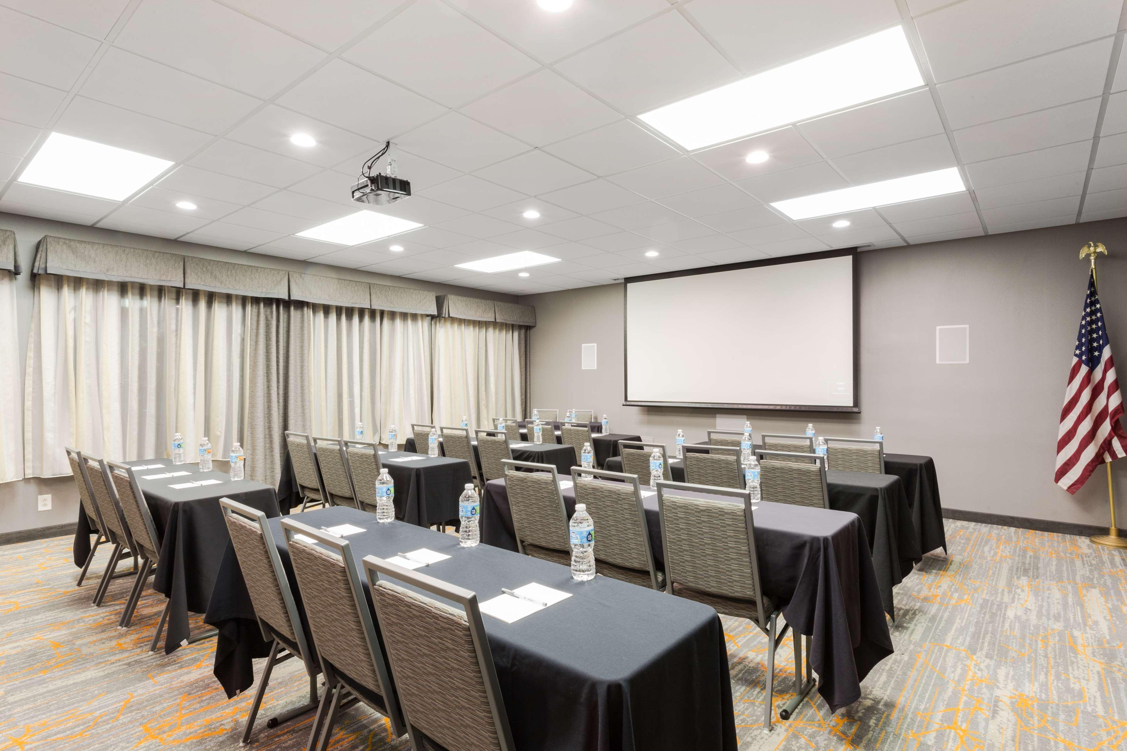Hampton Inn Pittsburgh/ווסט מיפלין מראה חיצוני תמונה