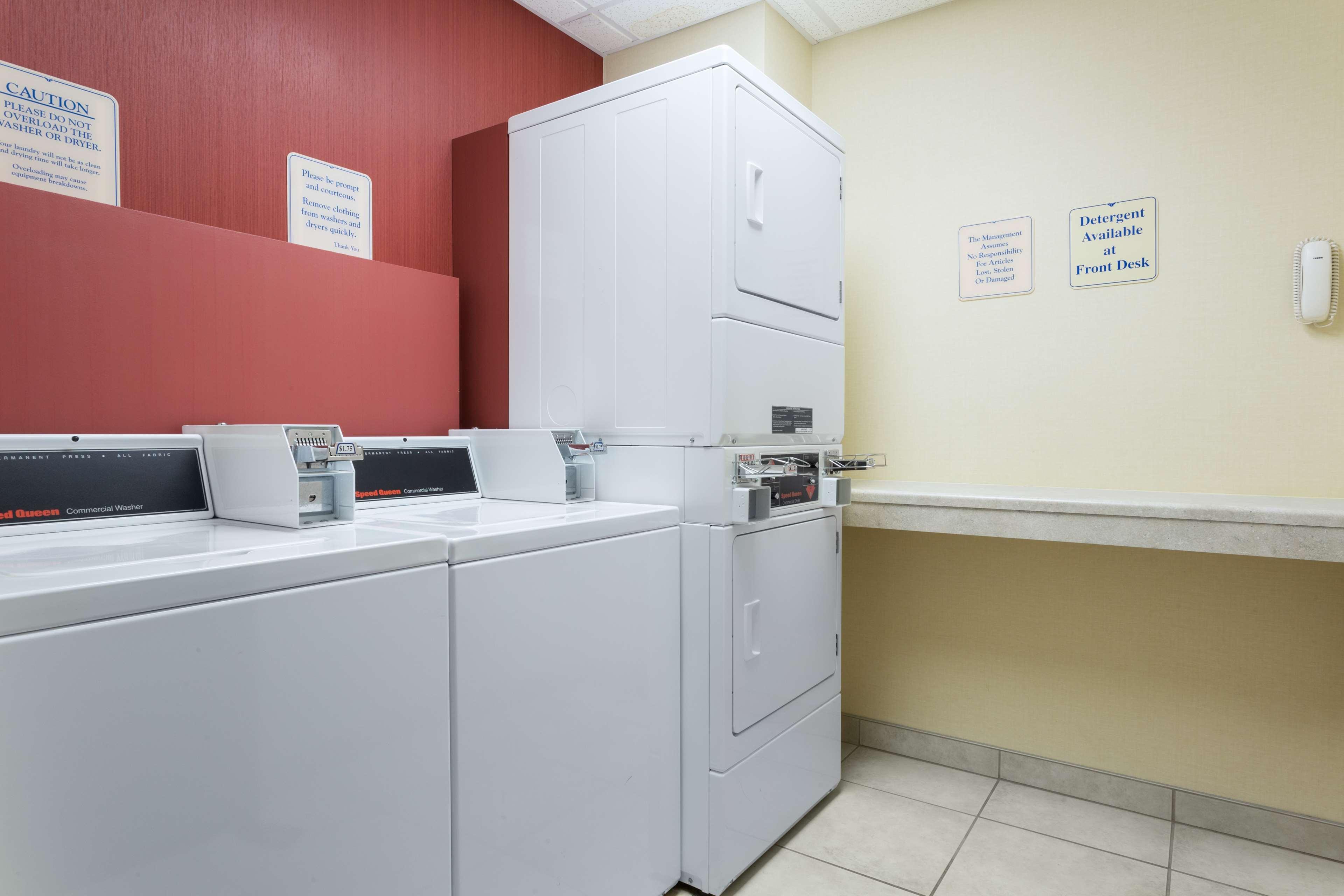 Hampton Inn Pittsburgh/ווסט מיפלין מראה חיצוני תמונה