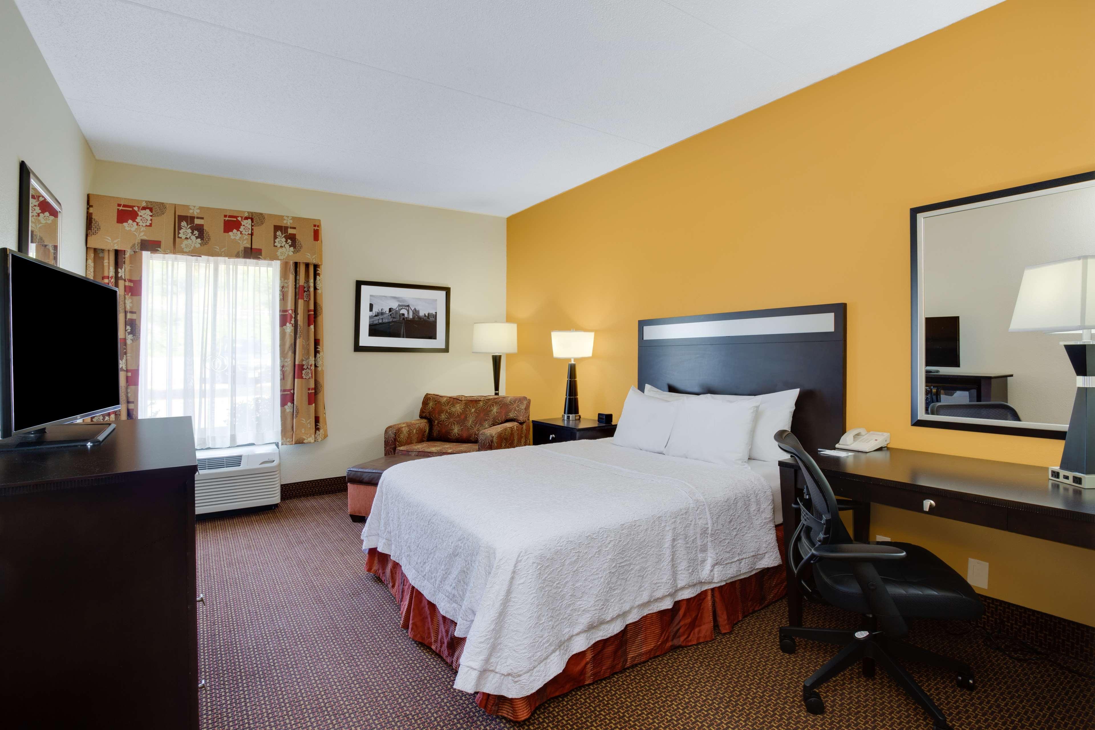 Hampton Inn Pittsburgh/ווסט מיפלין מראה חיצוני תמונה