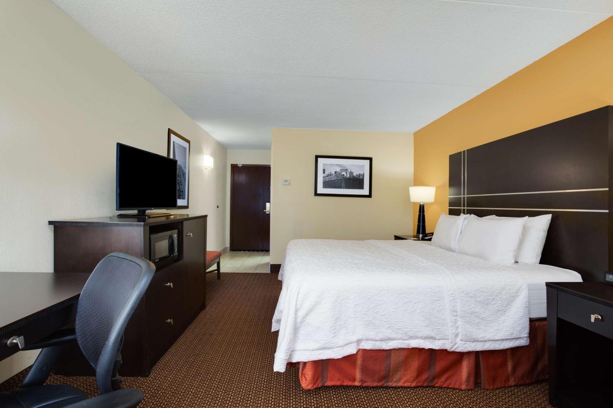 Hampton Inn Pittsburgh/ווסט מיפלין מראה חיצוני תמונה